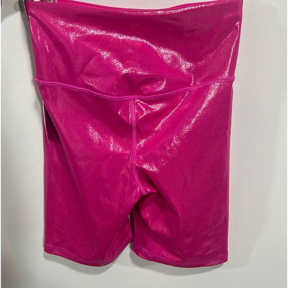 GAPFIT  BIKE SHORT PINK SIZE XS - Picture 2 of 8